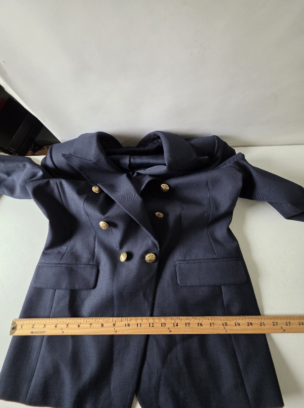 Banana Republic Double-Breasted Navy Blazer Size 12 Gold Crest Buttons Career - Picture 9 of 13